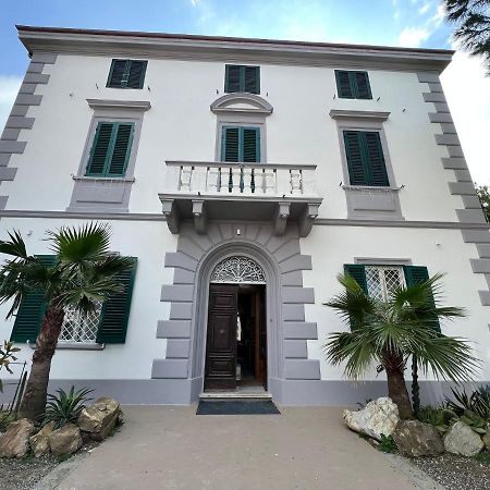 Villa Giulietta Hotel Castiglioncello Extérieur photo