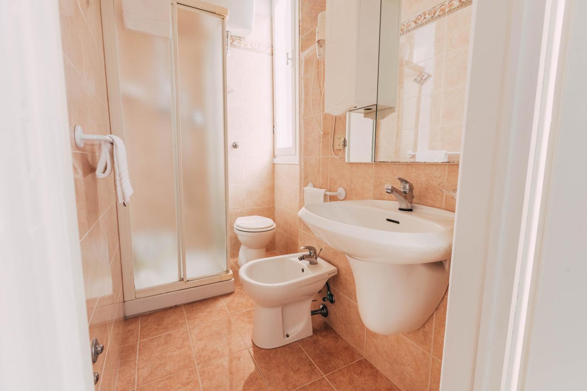Villa Giulietta Hotel Castiglioncello Extérieur photo